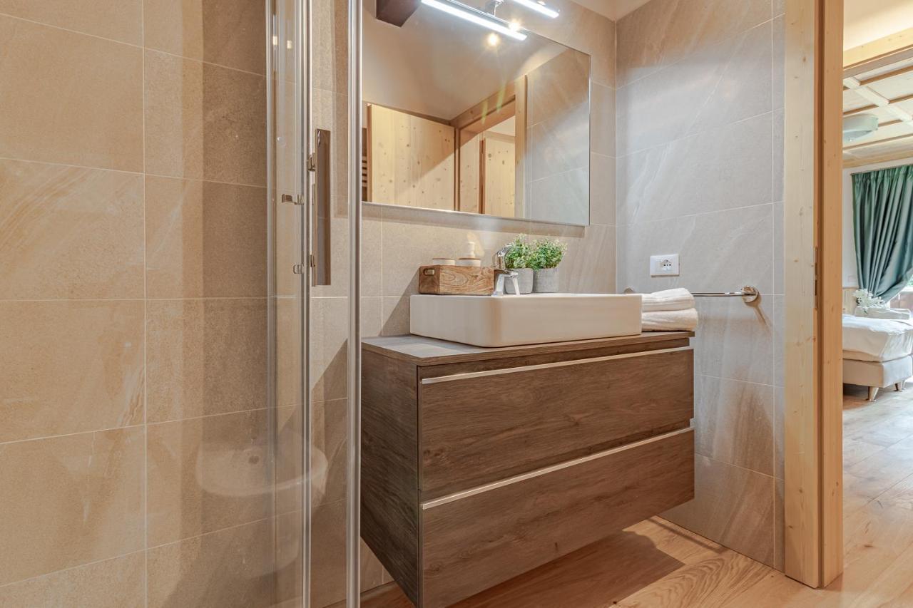 Suite Italy Pinzolo Due Giustino Extérieur photo