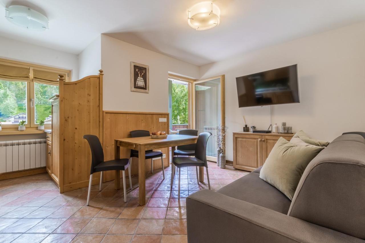 Suite Italy Pinzolo Due Giustino Extérieur photo