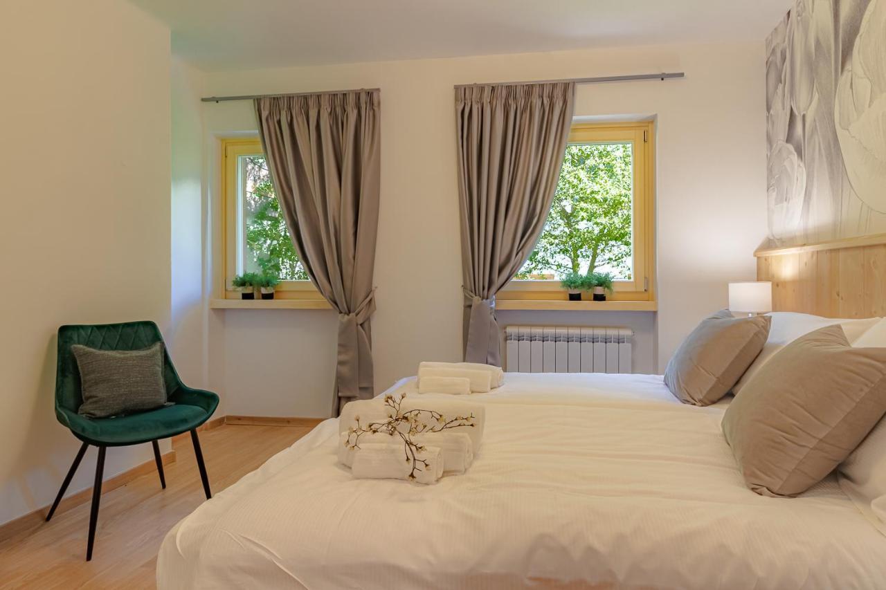 Suite Italy Pinzolo Due Giustino Extérieur photo